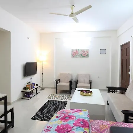 Qualtems Guest House-With Ac Options Bangalore Exterior photo