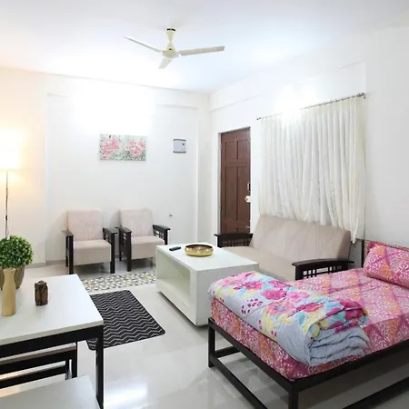 Qualtems Guest House-With Ac Options Bangalore Exterior photo