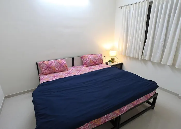 Qualtems Guest House-With Ac Options