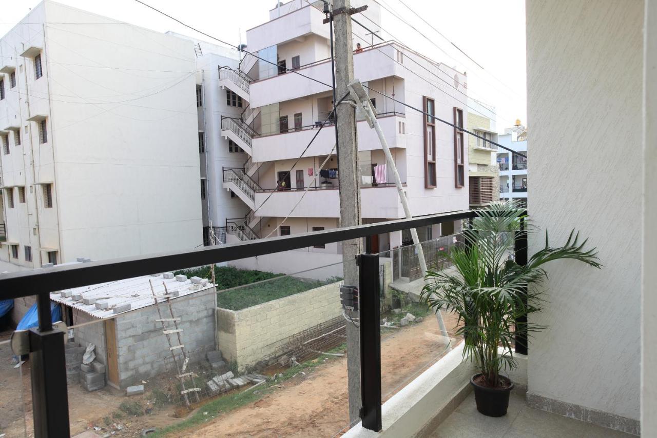 Apartment Qualtems Guest House-with Ac Options