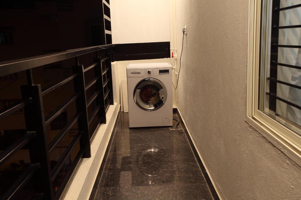 Apartment Qualtems Guest House-with Ac Options *