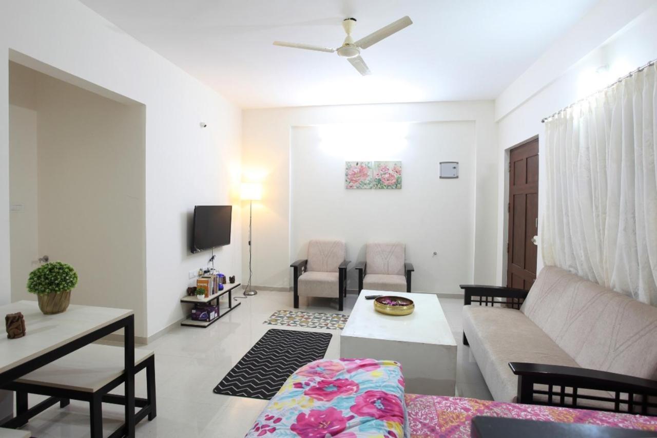 Apartment Qualtems Guest House-with Ac Options Bangalore