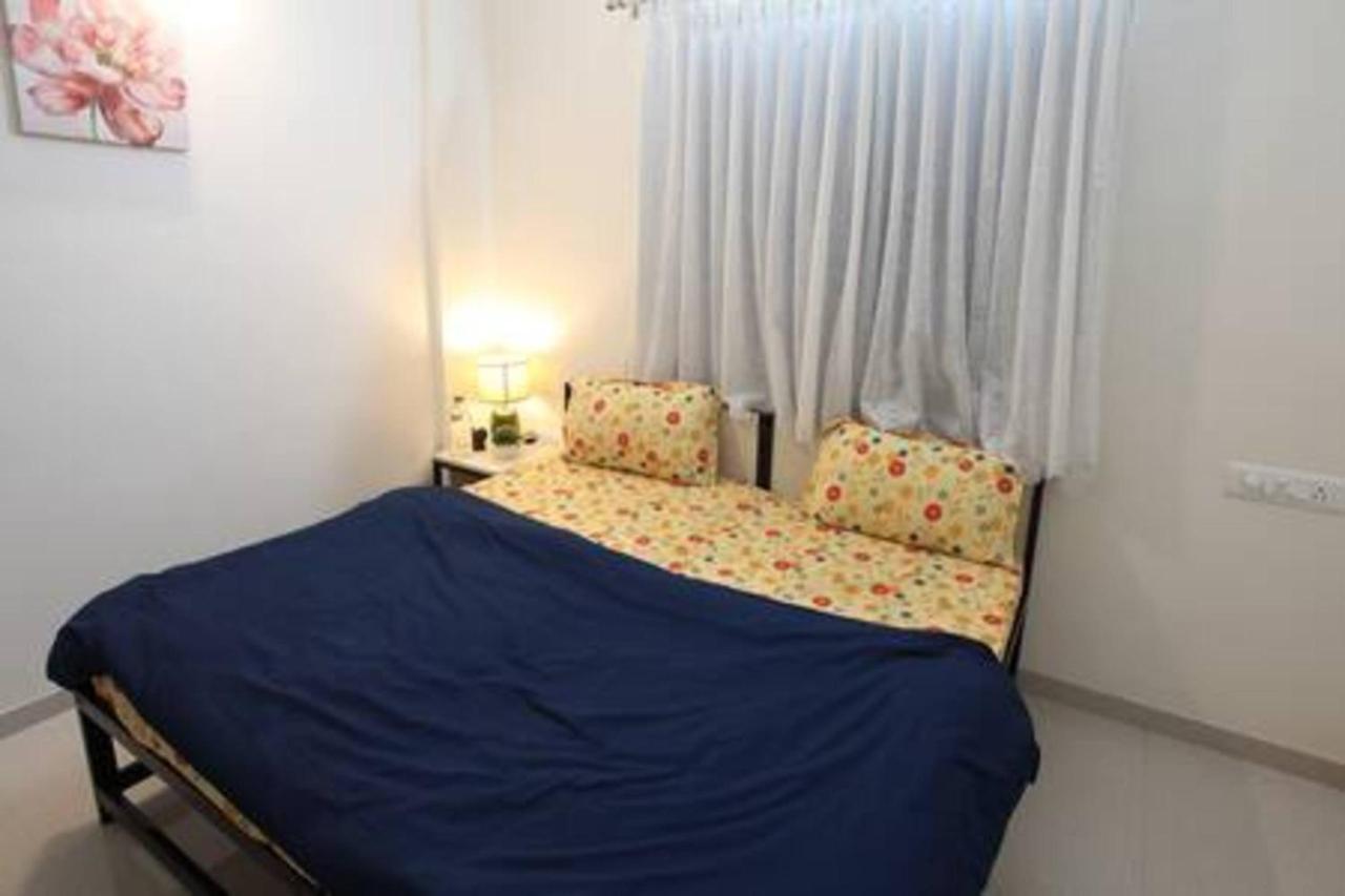 Qualtems Guest House-with Ac Options Apartment *